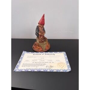 GUESS WHO? 1988 Tom Clark Gnome Hand Signed Figurine w/ Certificate of Authentic